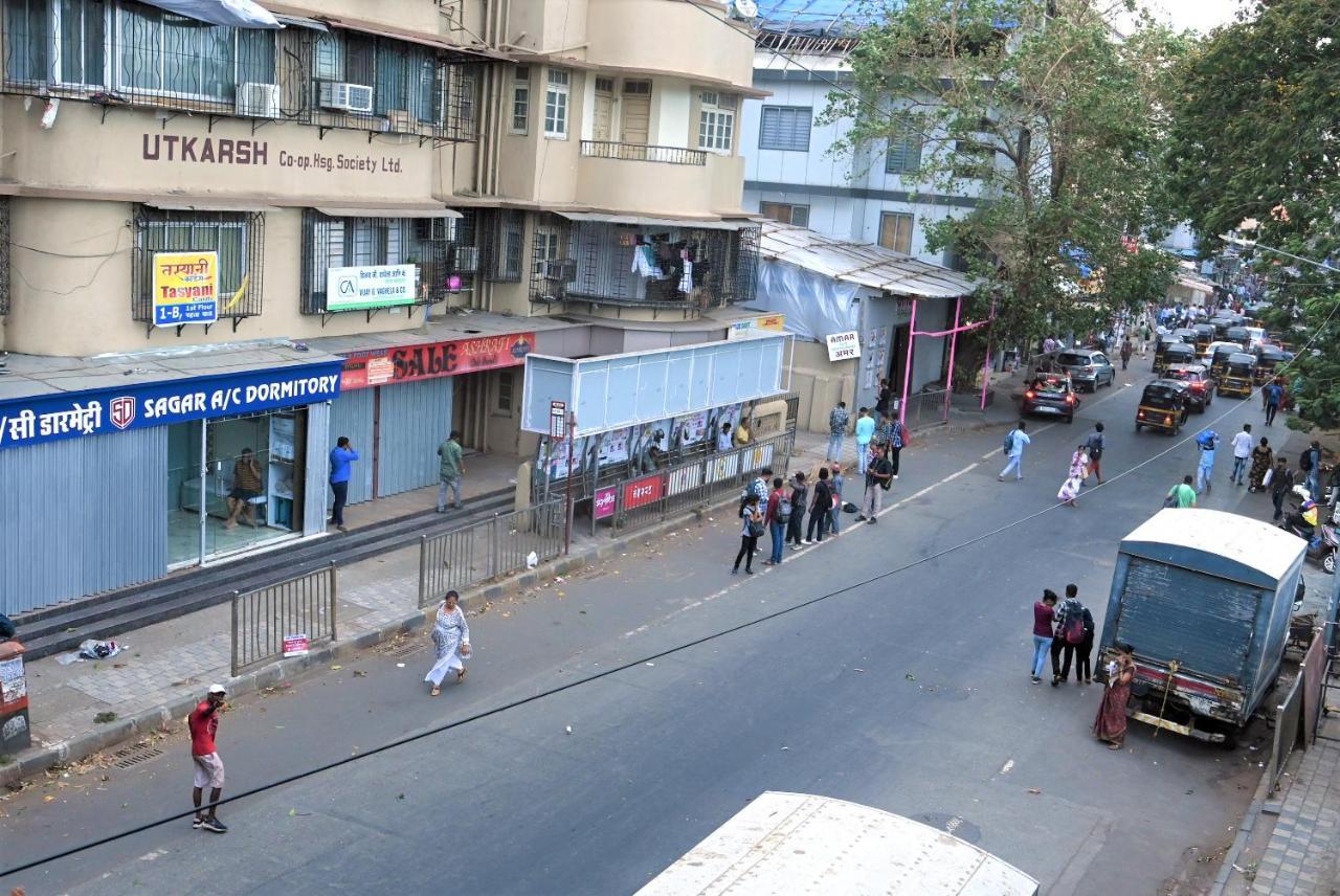 Sagar Dormitory Andheri - Nearest To Andheri Railway Station West مومباي المظهر الخارجي الصورة