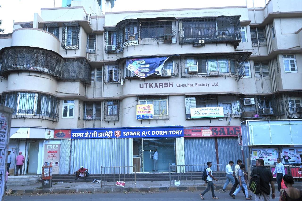 Sagar Dormitory Andheri - Nearest To Andheri Railway Station West مومباي المظهر الخارجي الصورة