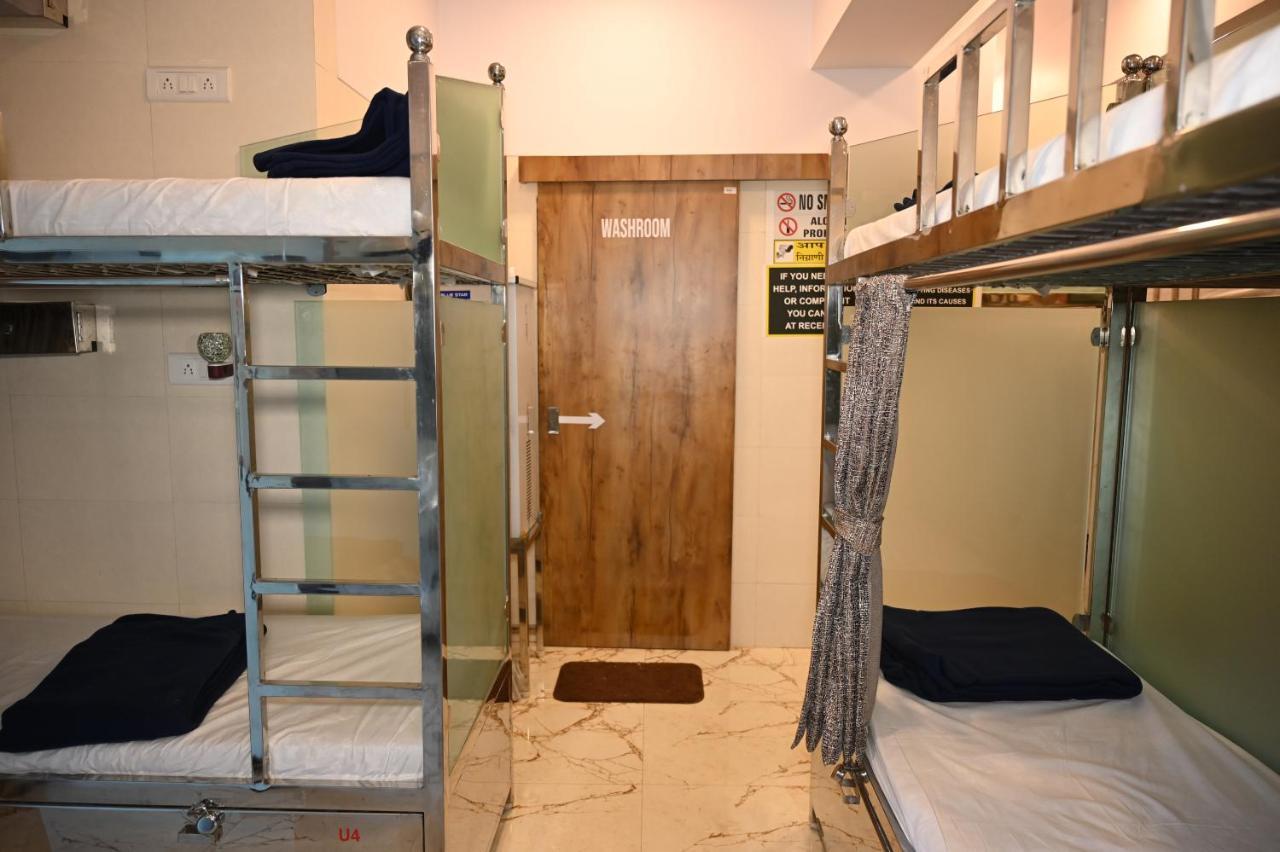 Sagar Dormitory Andheri - Nearest To Andheri Railway Station West مومباي المظهر الخارجي الصورة