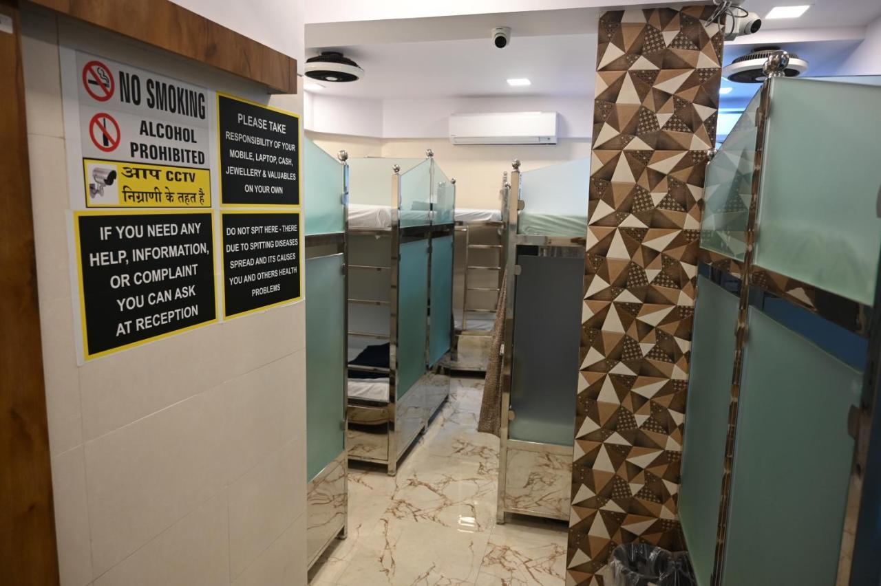 Sagar Dormitory Andheri - Nearest To Andheri Railway Station West مومباي المظهر الخارجي الصورة