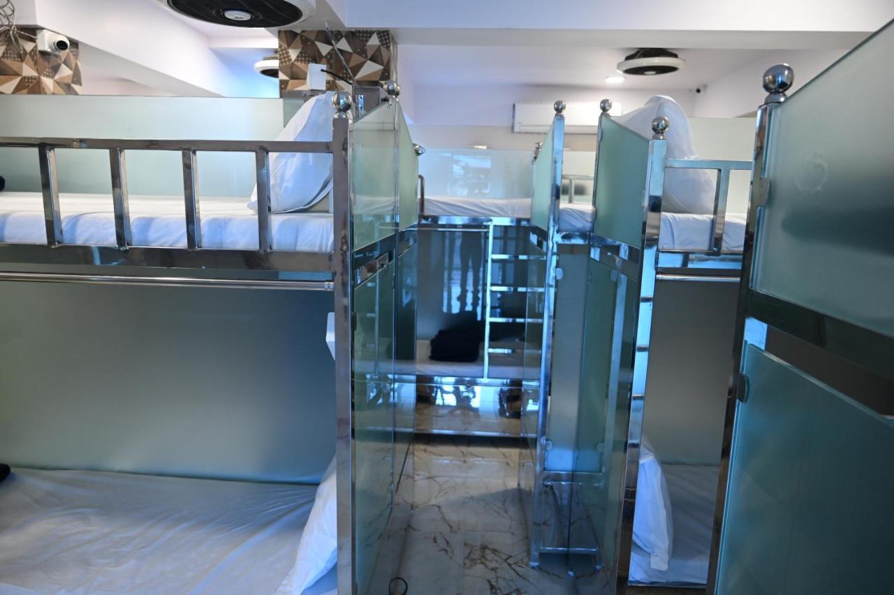 Sagar Dormitory Andheri - Nearest To Andheri Railway Station West مومباي المظهر الخارجي الصورة