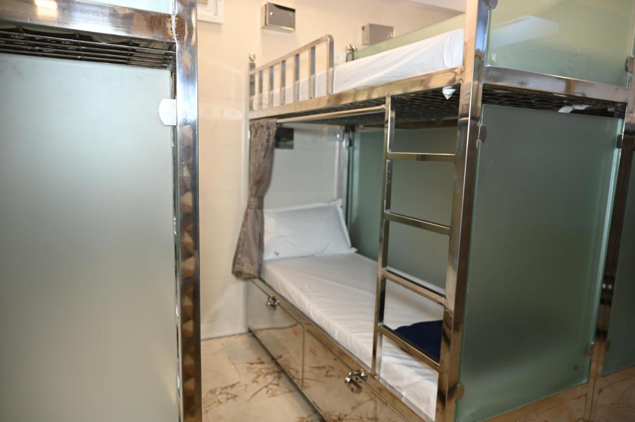 Sagar Dormitory Andheri - Nearest To Andheri Railway Station West مومباي المظهر الخارجي الصورة