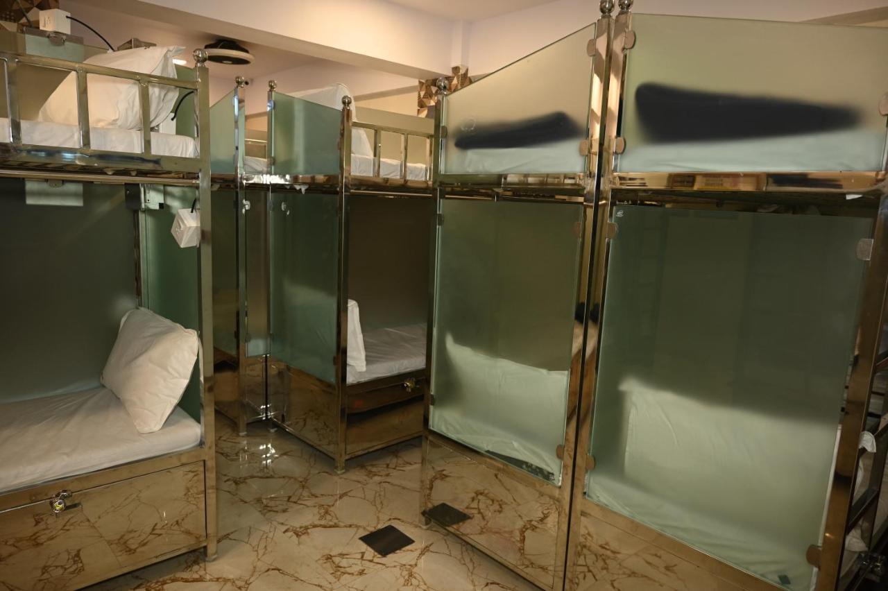 Sagar Dormitory Andheri - Nearest To Andheri Railway Station West مومباي المظهر الخارجي الصورة
